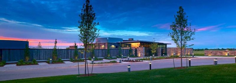 Redstone Winery 