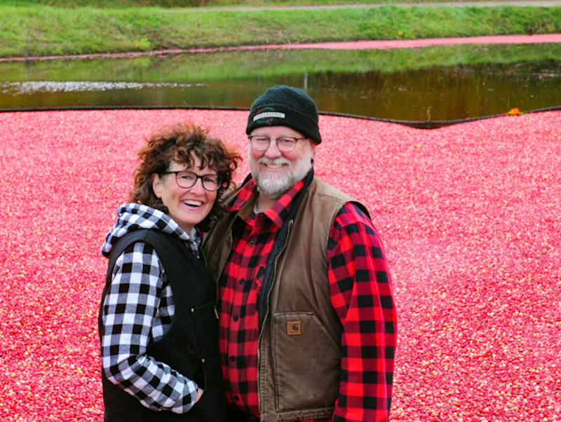 Wendy Hogarth - Murray Johnston ~ Muskoka Lake Winery 