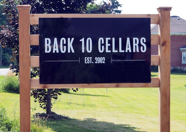 Back 10 Cellars - Vineland BC 