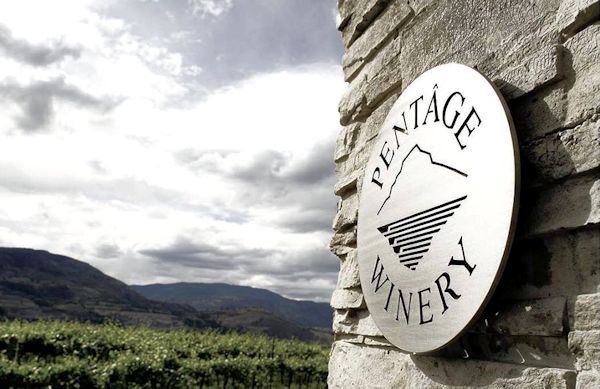 Pent&Atilde;ge Winery - Penticton, British Columbia