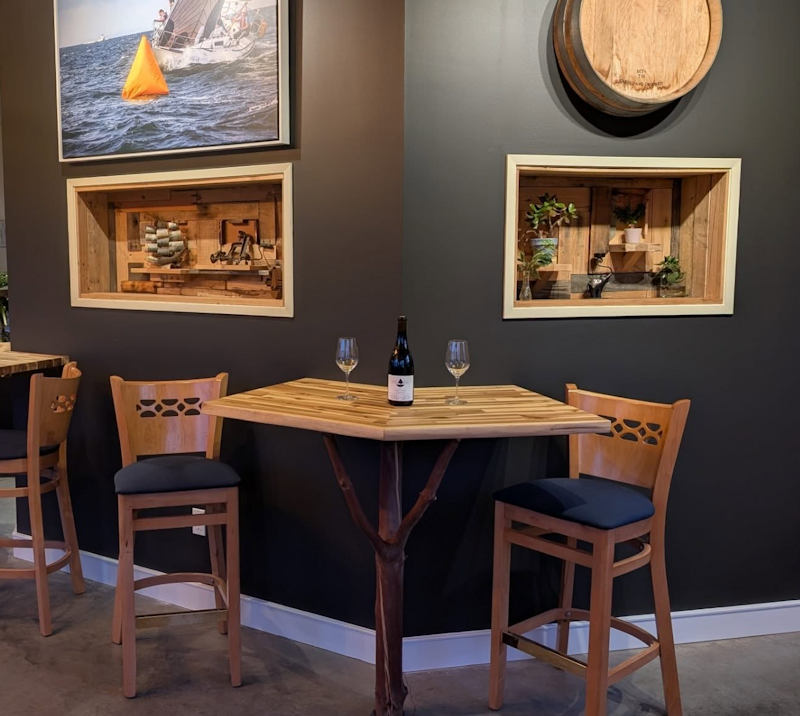 TellTall - Cobble Hill BC 

