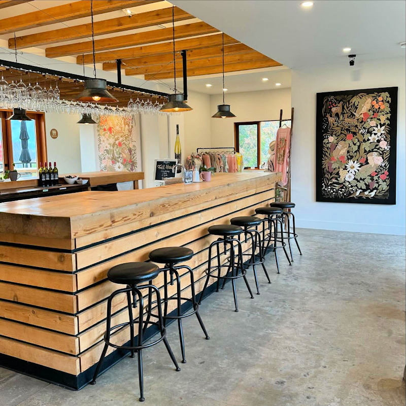 Three Sisters Winery 