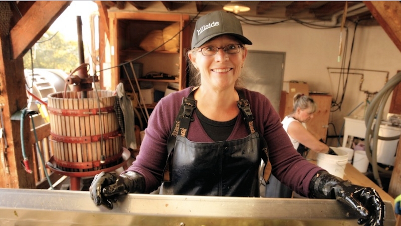  Kathy Malone -winemaker- Hillside Estate Winery